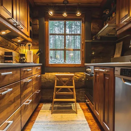 Villa Hellevi By Aavalevi *